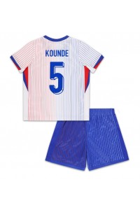 Frankrijk Jules Kounde #5 Babytruitje Uit tenue Kind EK 2024 Korte Mouw (+ Korte broeken)